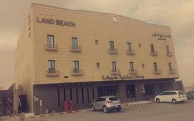 لاند بيتش 